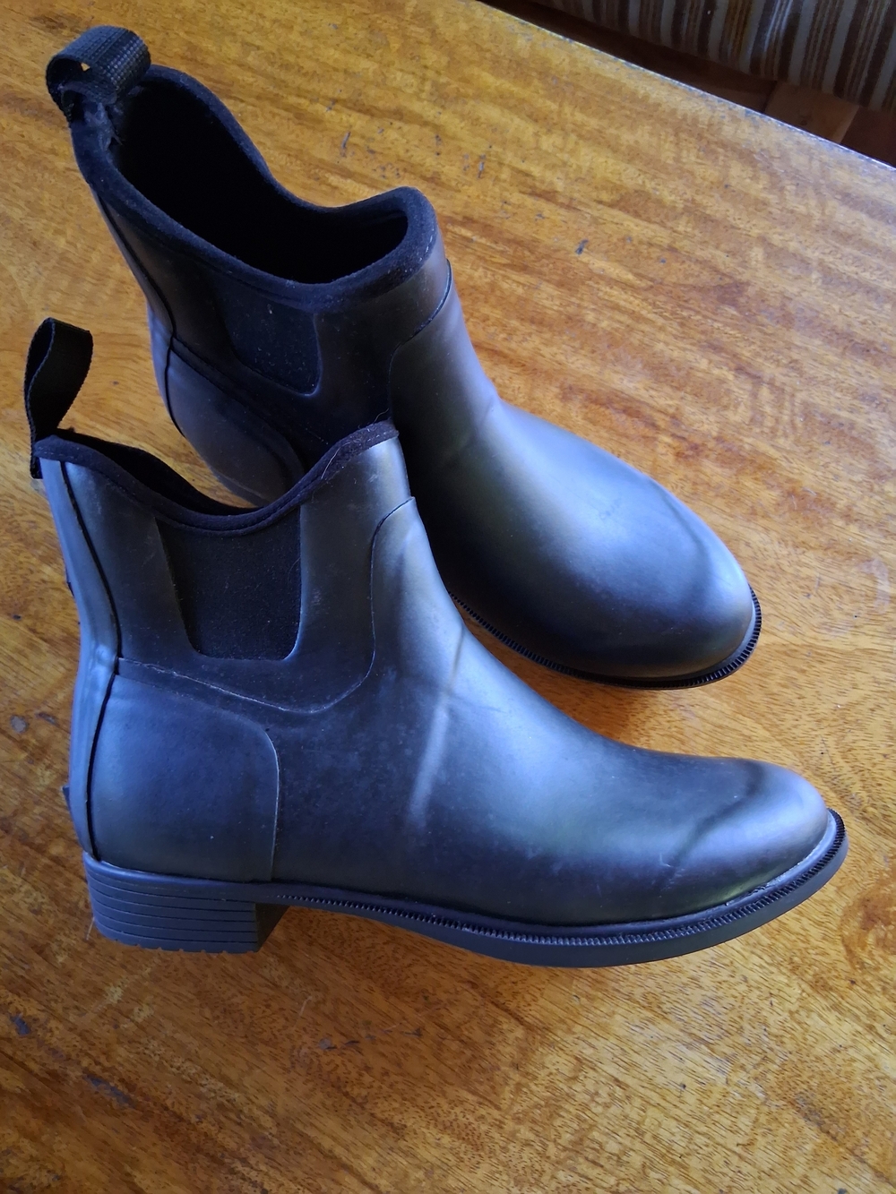 Women's Black Slip-On Chelsea Rain Boots